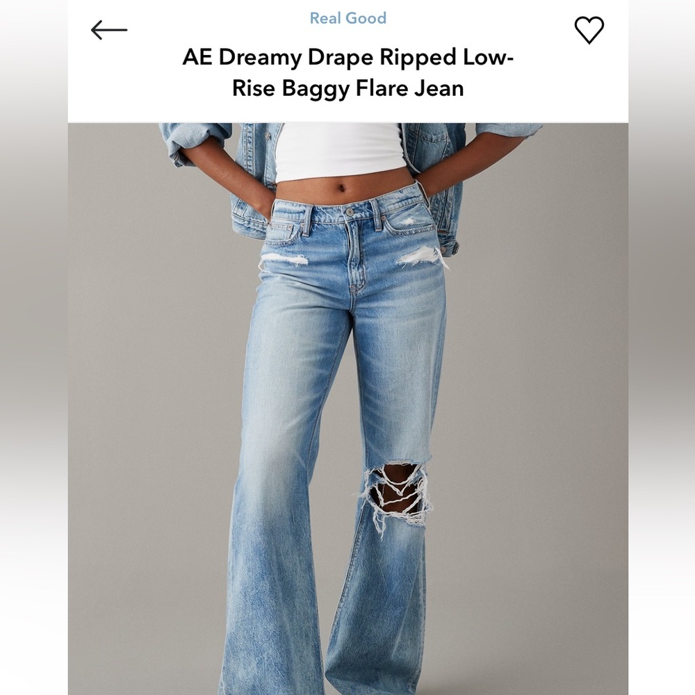 American eagle low rise size 4 baggy jeans